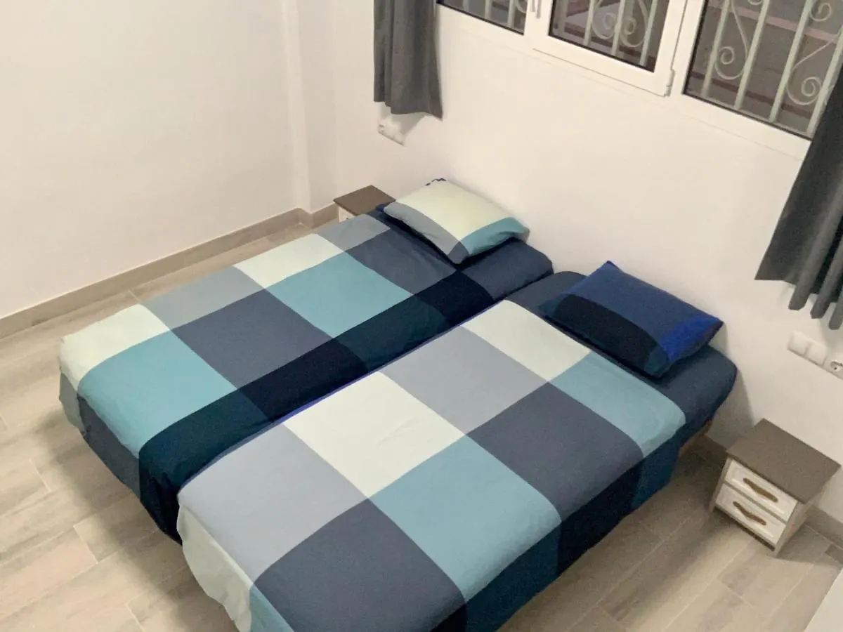 Calm, Cosy And Bright Apartment Renovated In Playa Del Ingles- Wifi Free 0*, Playa del Inglés